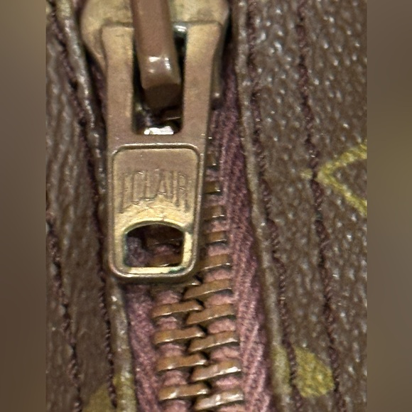 Authentic Louis Vuitton Speedy 30 - Picture 9 of 9